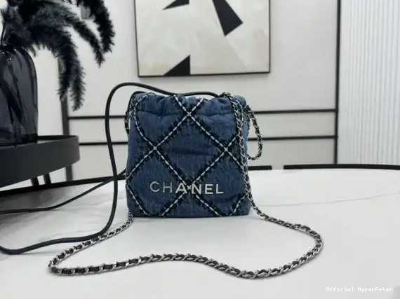 HyperPeter -23*18.5*6CM MINI CHANEL 22 HANDBAG 0501